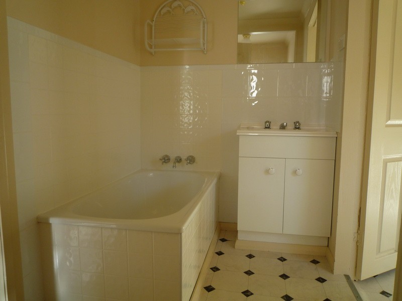 18 Pine Avenue, Burnie TAS 7320
