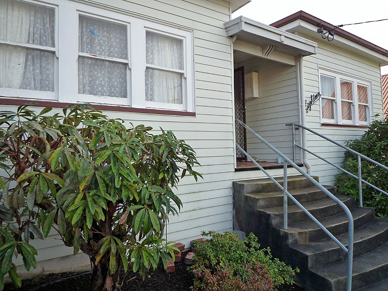 18 Pine Avenue, Burnie TAS 7320
