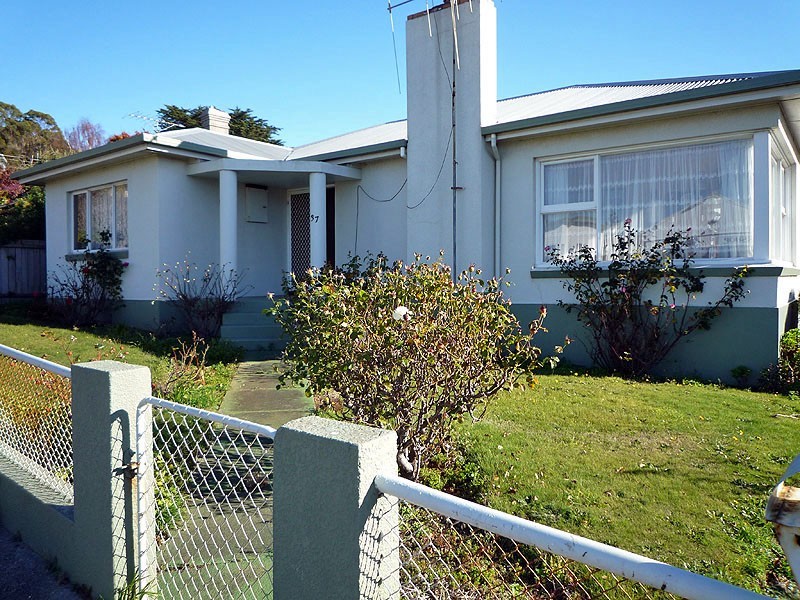 37 Falmouth Street, Somerset TAS 7322