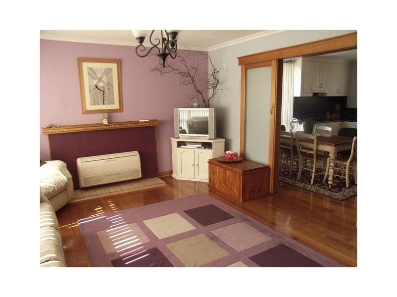 17 Futuna Avenue, Burnie TAS 7320