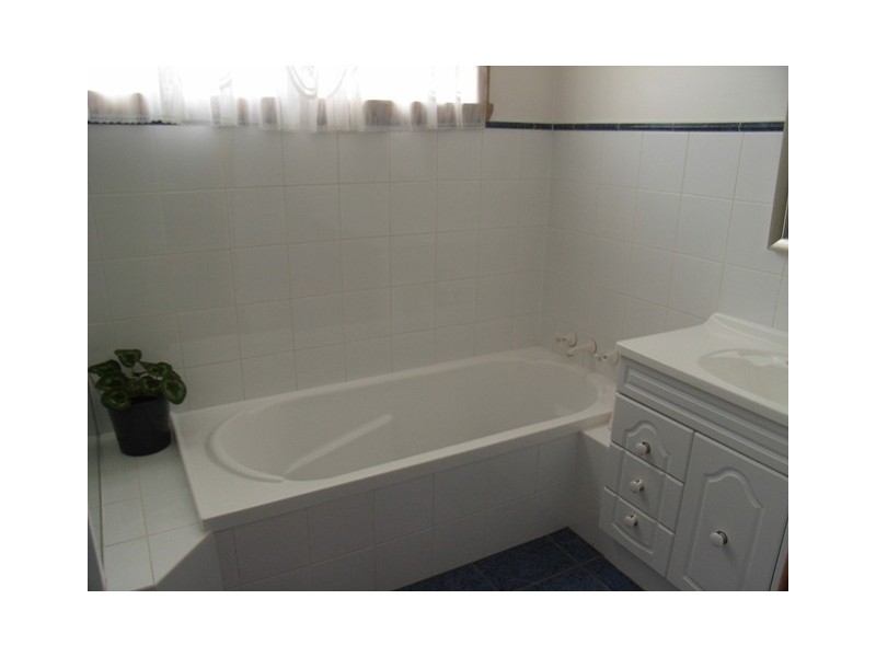 17 Futuna Avenue, Burnie TAS 7320