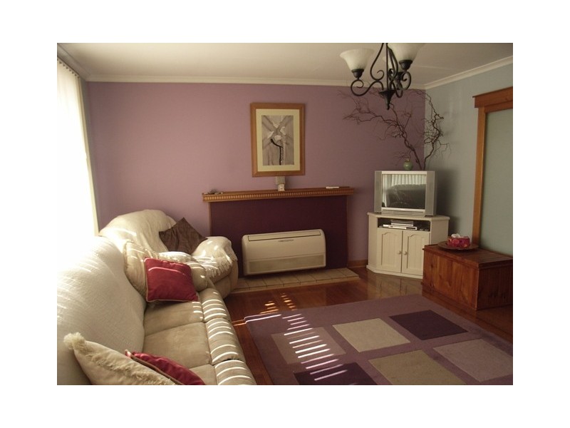 17 Futuna Avenue, Burnie TAS 7320