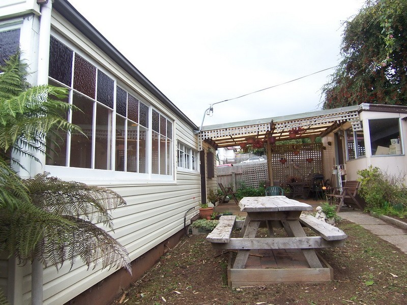 27-29 Spencer Street, Burnie TAS 7320