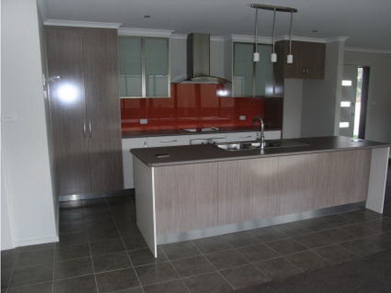 2/25 Platinum Drive, Burnie TAS 7320