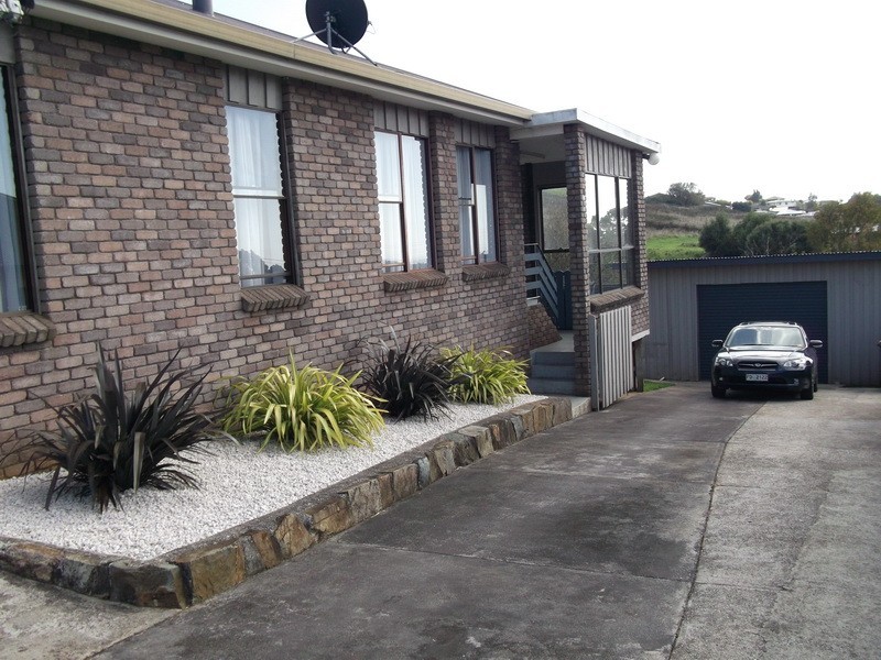 8 Three Mile Line, Burnie TAS 7320