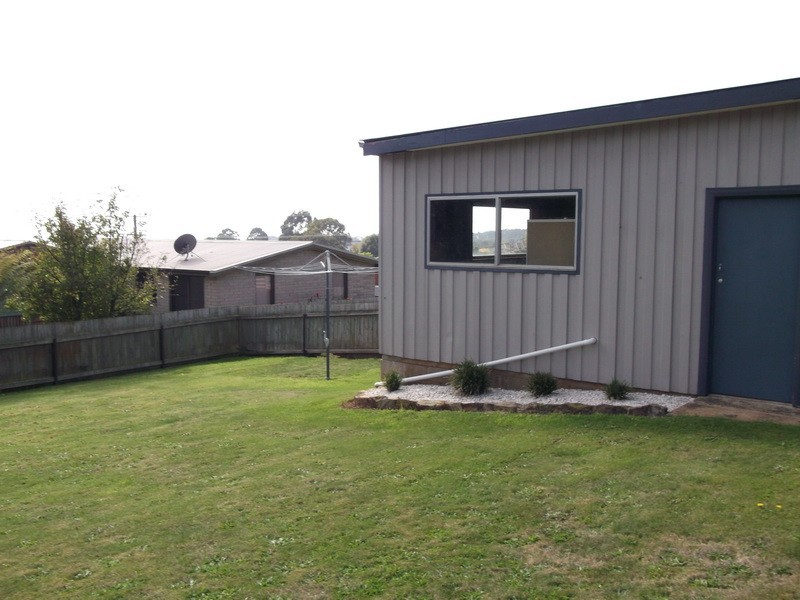 8 Three Mile Line, Burnie TAS 7320