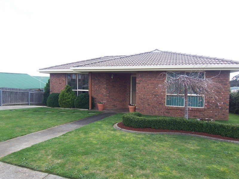 27 Singline Avenue, Burnie TAS 7320