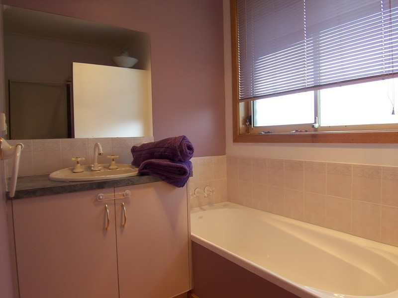 27 Singline Avenue, Burnie TAS 7320