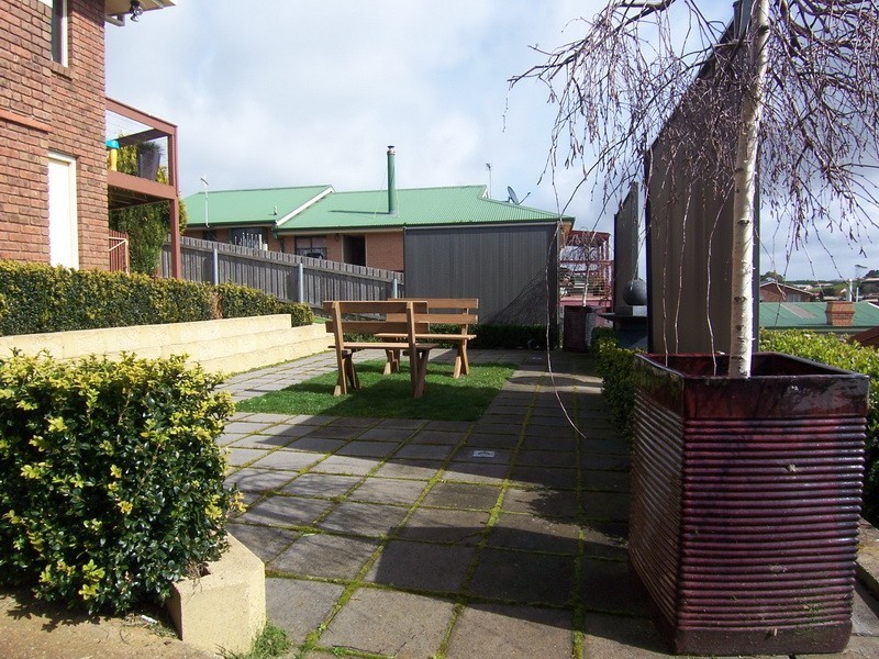 27 Singline Avenue, Burnie TAS 7320