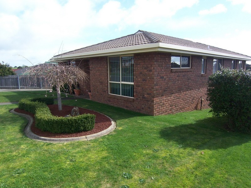27 Singline Avenue, Burnie TAS 7320