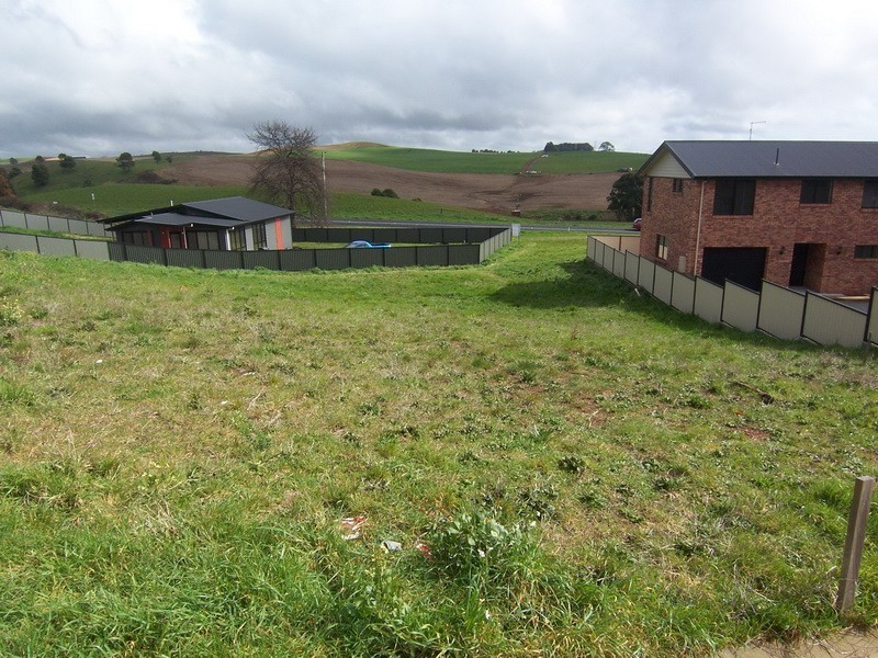 12 Josie Crescent, Burnie TAS 7320