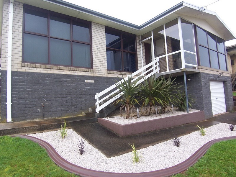 16 McGrath Street, Burnie TAS 7320