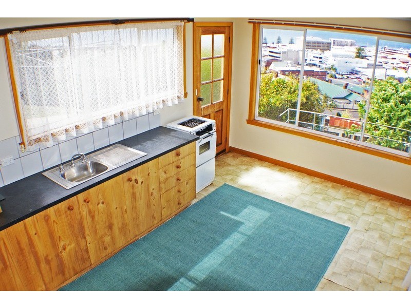 14 View Road, Burnie TAS 7320