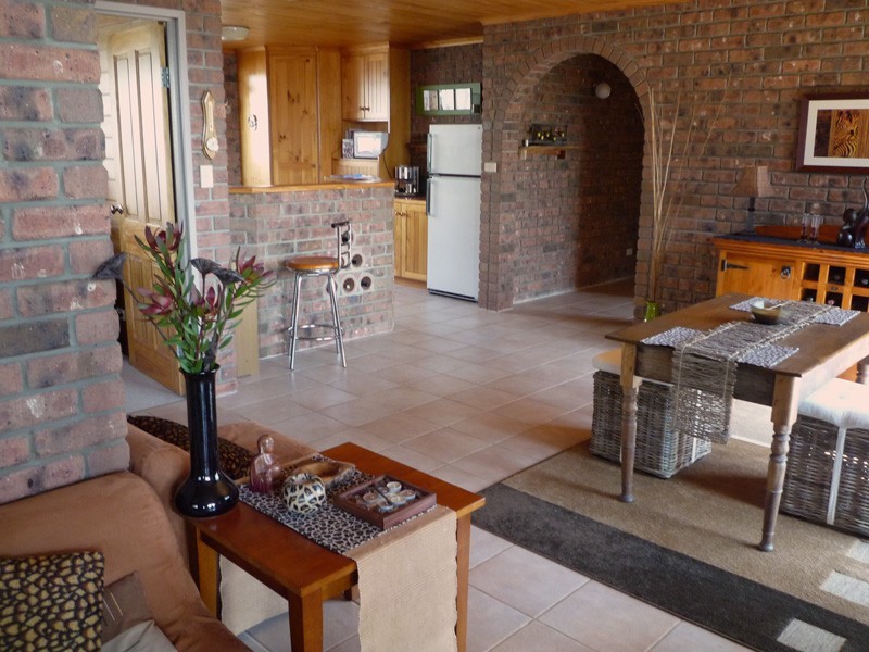 4 Turners Avenue, Turners Beach TAS 7315