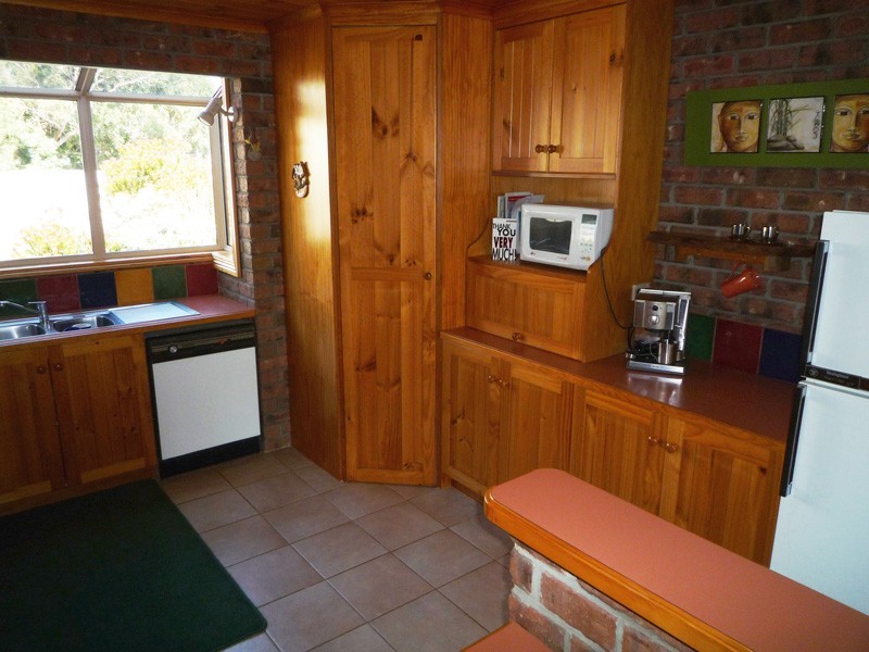 4 Turners Avenue, Turners Beach TAS 7315