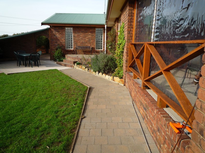 4 Turners Avenue, Turners Beach TAS 7315