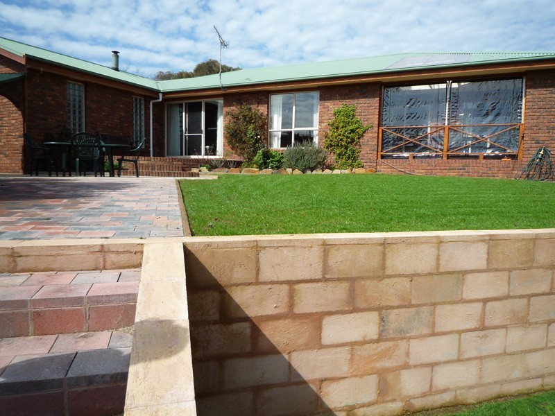 4 Turners Avenue, Turners Beach TAS 7315