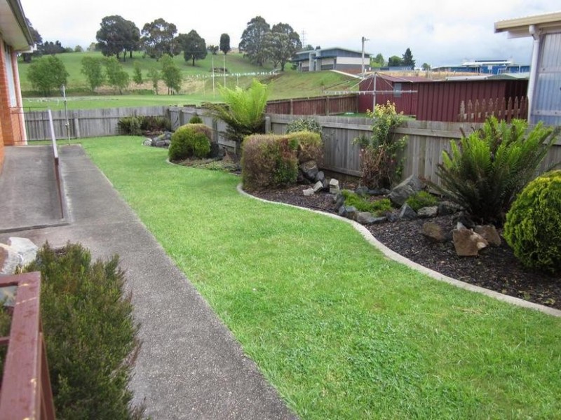 1/16 Roslyn Avenue, Burnie TAS 7320