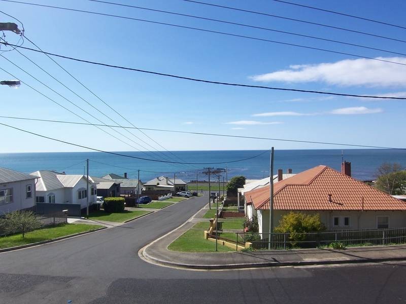 45 Bay Street, Burnie TAS 7320