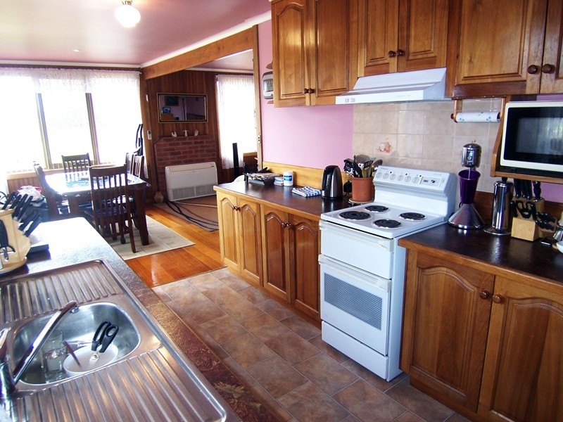 1 Raglan Street, Somerset TAS 7322