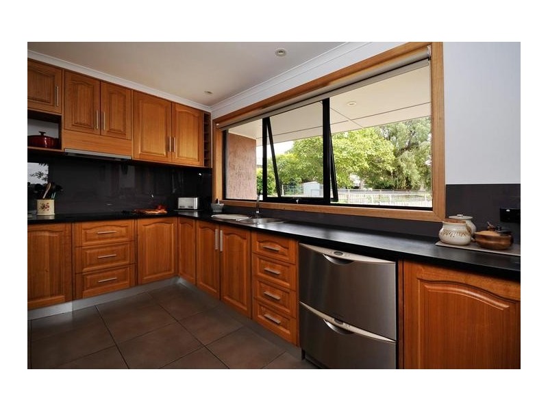 98 West Park Grove, Burnie TAS 7320