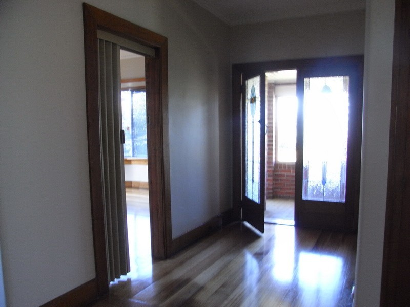 8 Moody Street, Burnie TAS 7320