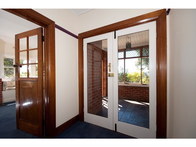 122 Mount Street, Burnie TAS 7320