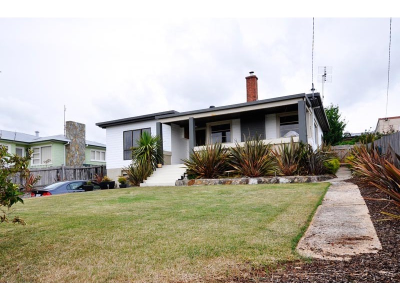 90 Old Surrey Road, Burnie TAS 7320