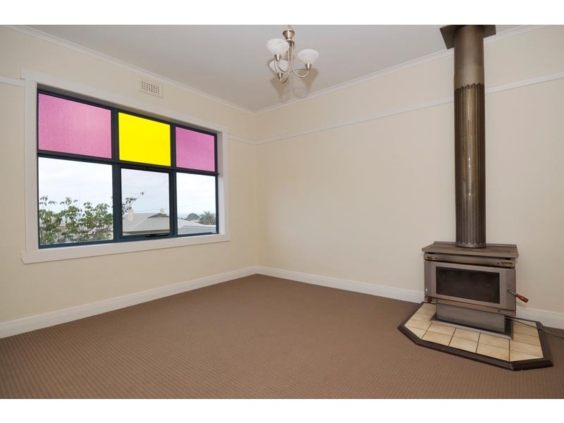 4 Menai Street, Burnie TAS 7320