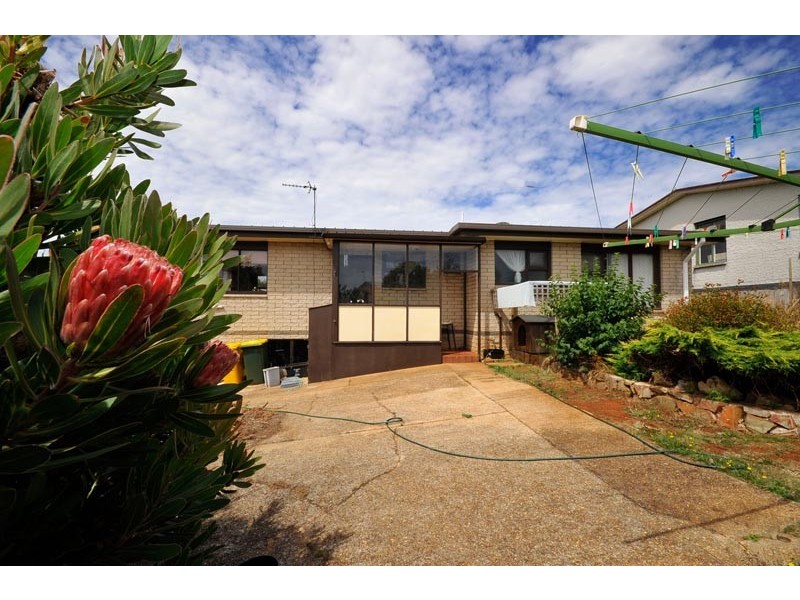 4 Sassafras Crescent, Burnie TAS 7320