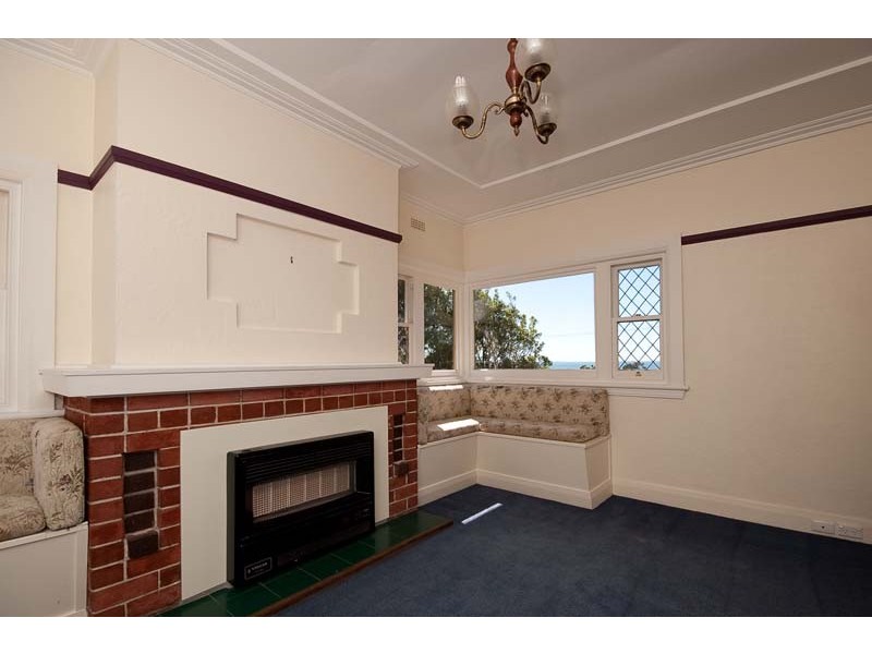 122 Mount Street, Burnie TAS 7320
