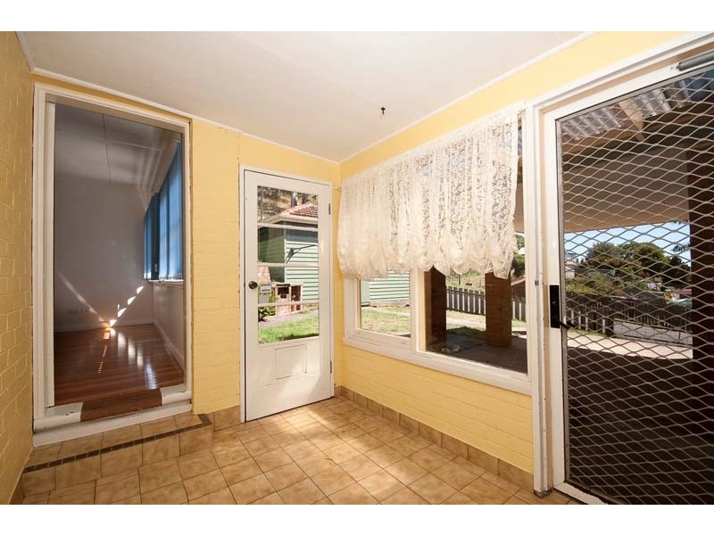 122 Mount Street, Burnie TAS 7320
