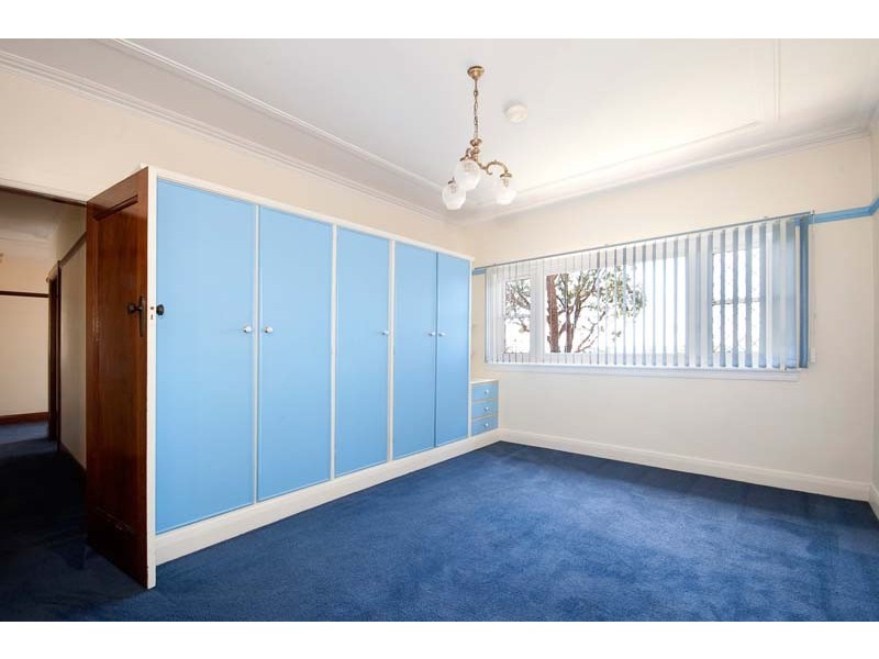 122 Mount Street, Burnie TAS 7320