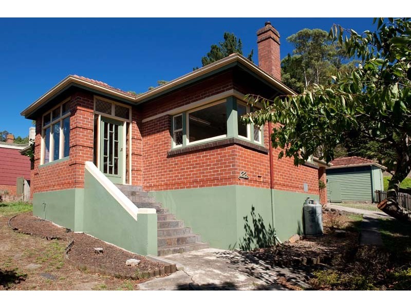 122 Mount Street, Burnie TAS 7320