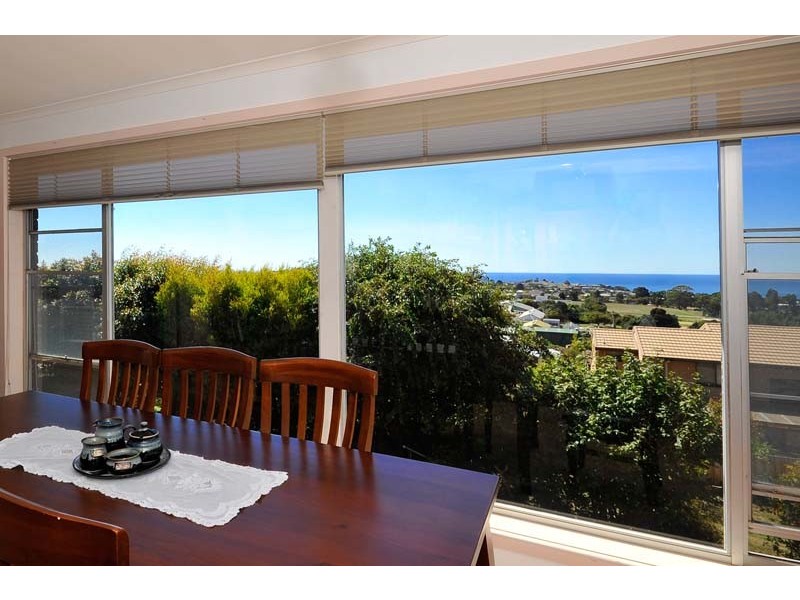 25 Taroona Avenue, Burnie TAS 7320