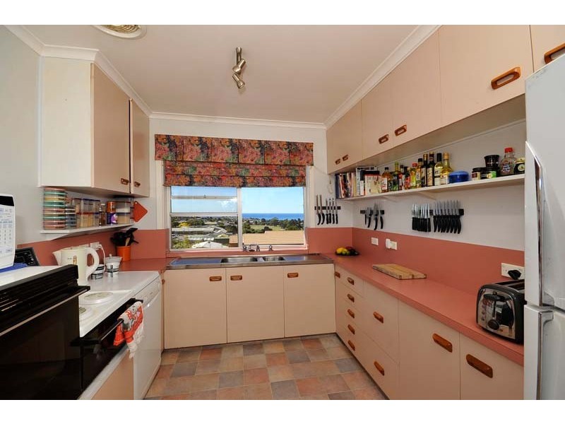 25 Taroona Avenue, Burnie TAS 7320