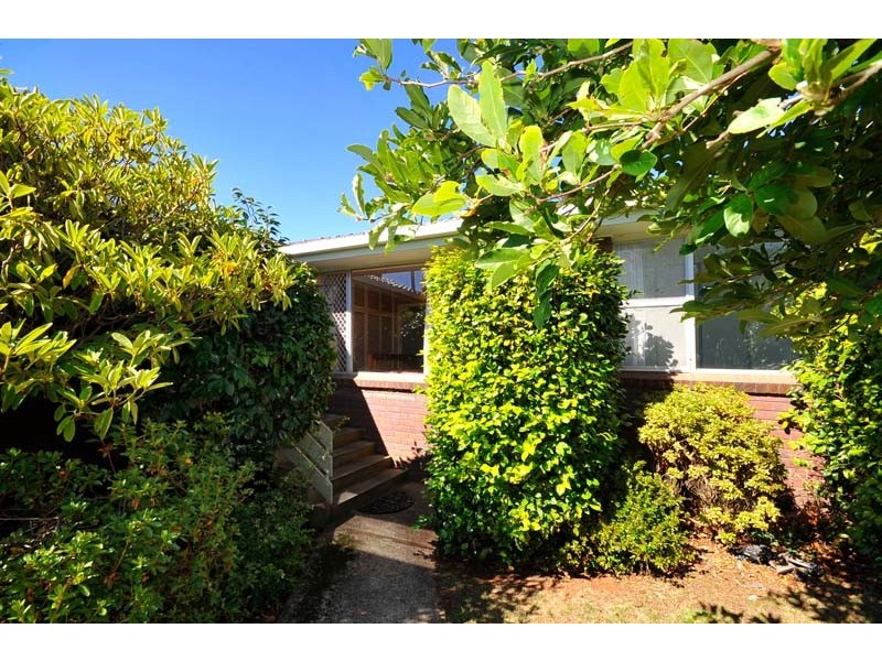 25 Taroona Avenue, Burnie TAS 7320