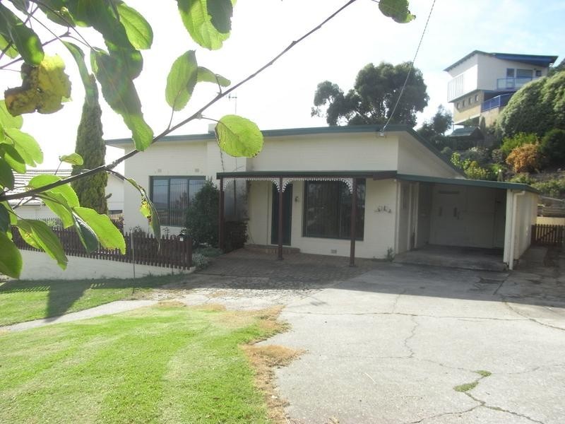 40 Falmouth Street, Somerset TAS 7322