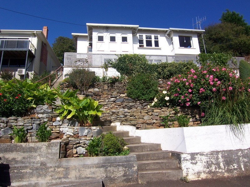 8 Little Bird Street, Burnie TAS 7320