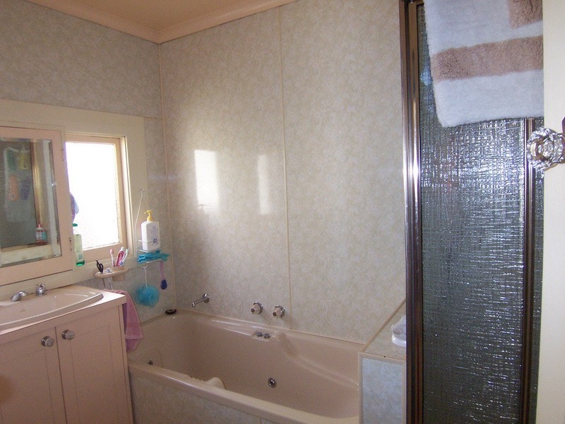 8 Little Bird Street, Burnie TAS 7320