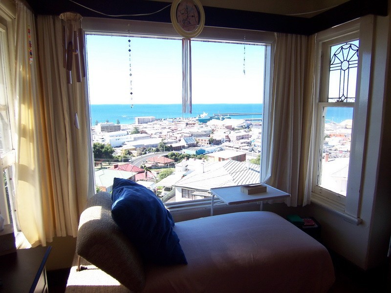 8 Little Bird Street, Burnie TAS 7320