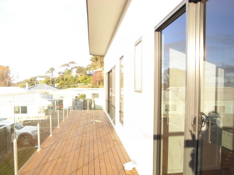 2/24 Pelissier Street, Somerset TAS 7322