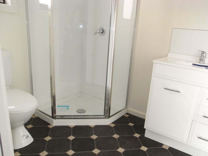 2/24 Pelissier Street, Somerset TAS 7322