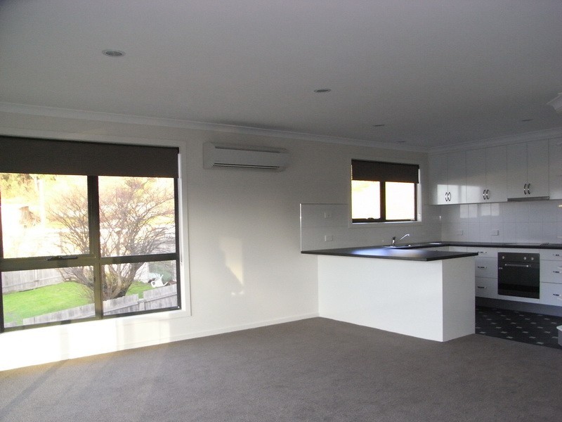 3/24 Pelissier Street, Somerset TAS 7322