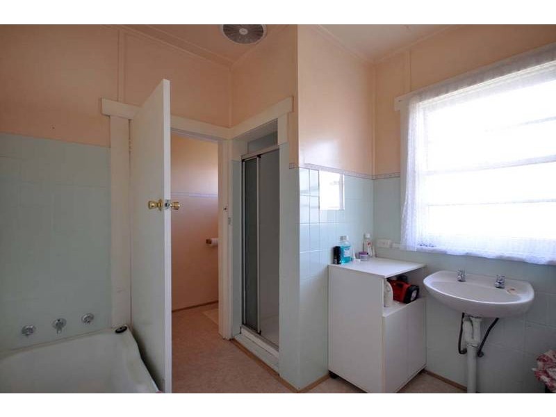 18 Wragg Street, Somerset TAS 7322