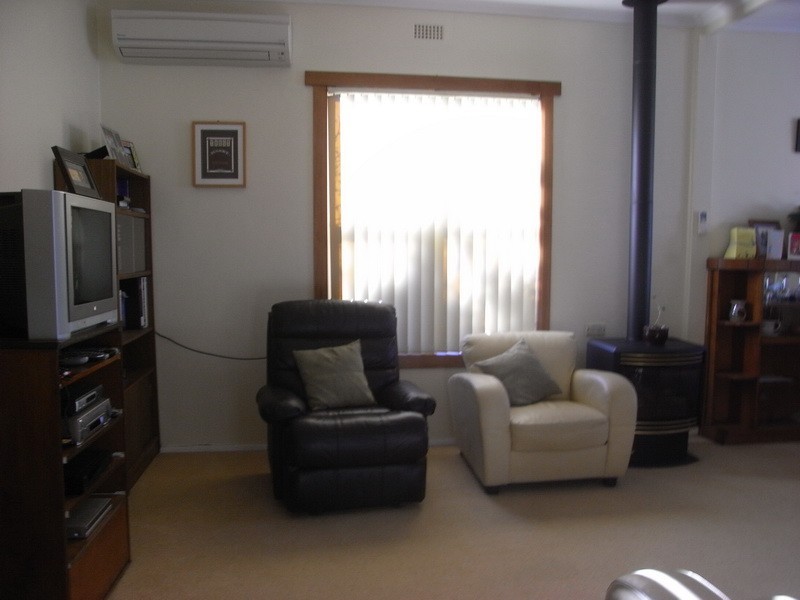 13 New Street, Ulverstone TAS 7315