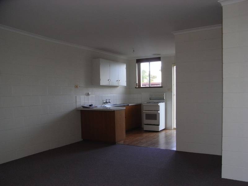 2/24 Raglan Street, Somerset TAS 7322