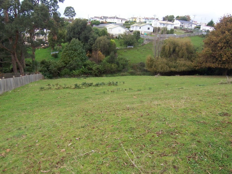 21 Sampson Street, Burnie TAS 7320