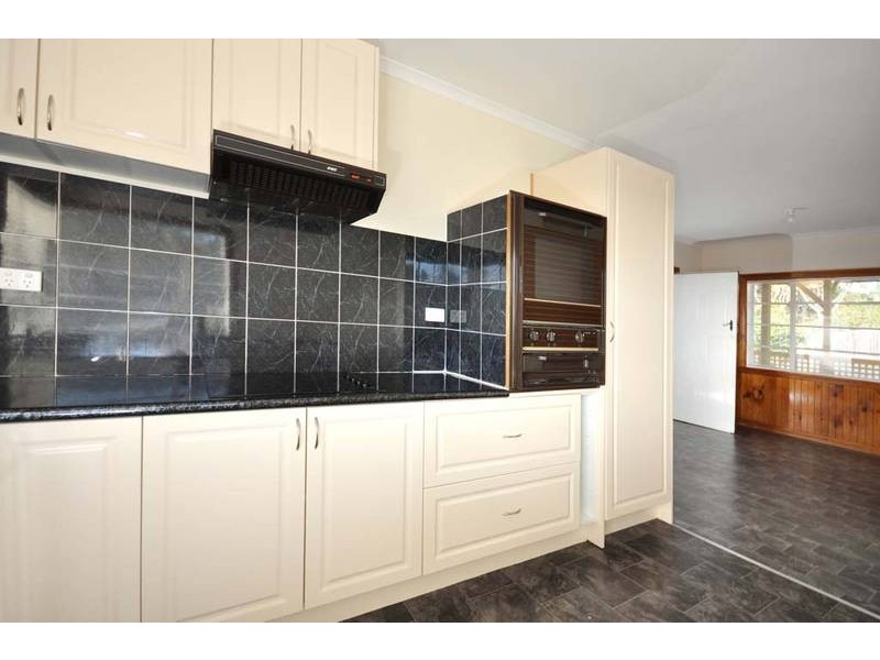 33 Myrtle Crescent, Burnie TAS 7320