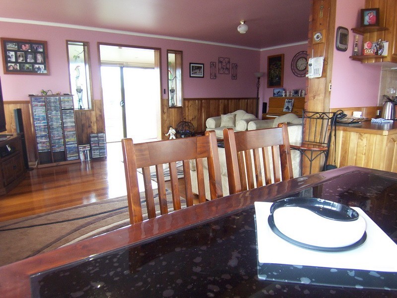 1 Raglan Street, Somerset TAS 7322